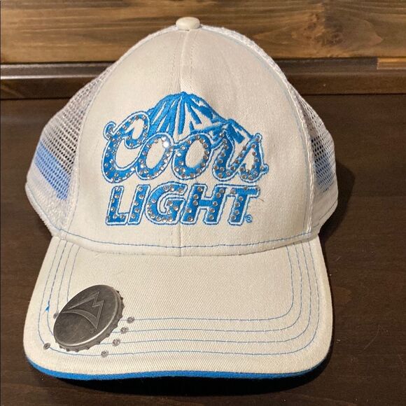 Coors Light Beer Adjustable Trucker Mesh Baseball Cap Hat Built In Bottle Opener - Picture 1 of 9